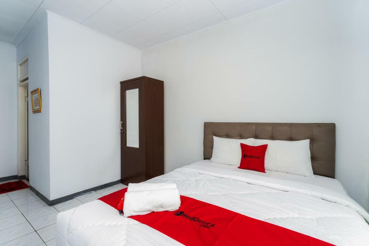 Reddoorz Syariah Near Rsud Cimacan Bogor Exterior foto
